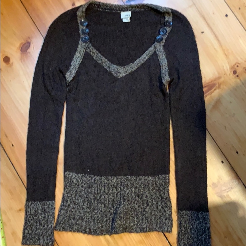 Day trip brown sweater